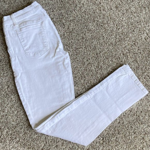 Joe’s Jeans White Cigarette-Fit Straight Leg – Size 29 – Classic & Chic! - Picture 5 of 12